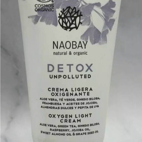 Other - Naobay Detox Oxygen Light Cream